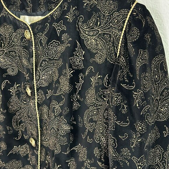 JARGER cropped jacket Gold trim and buttons with Black SZ 14 - Picture 5 of 15